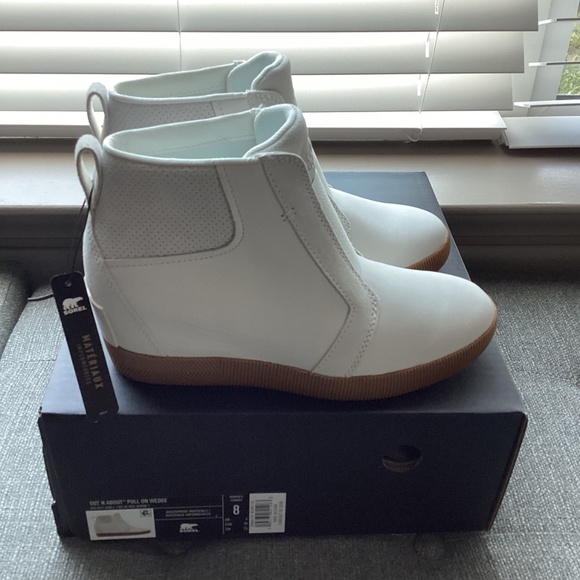 SOREL Out N About Wedge Bootie (Women) 8M - Picture 5 of 12